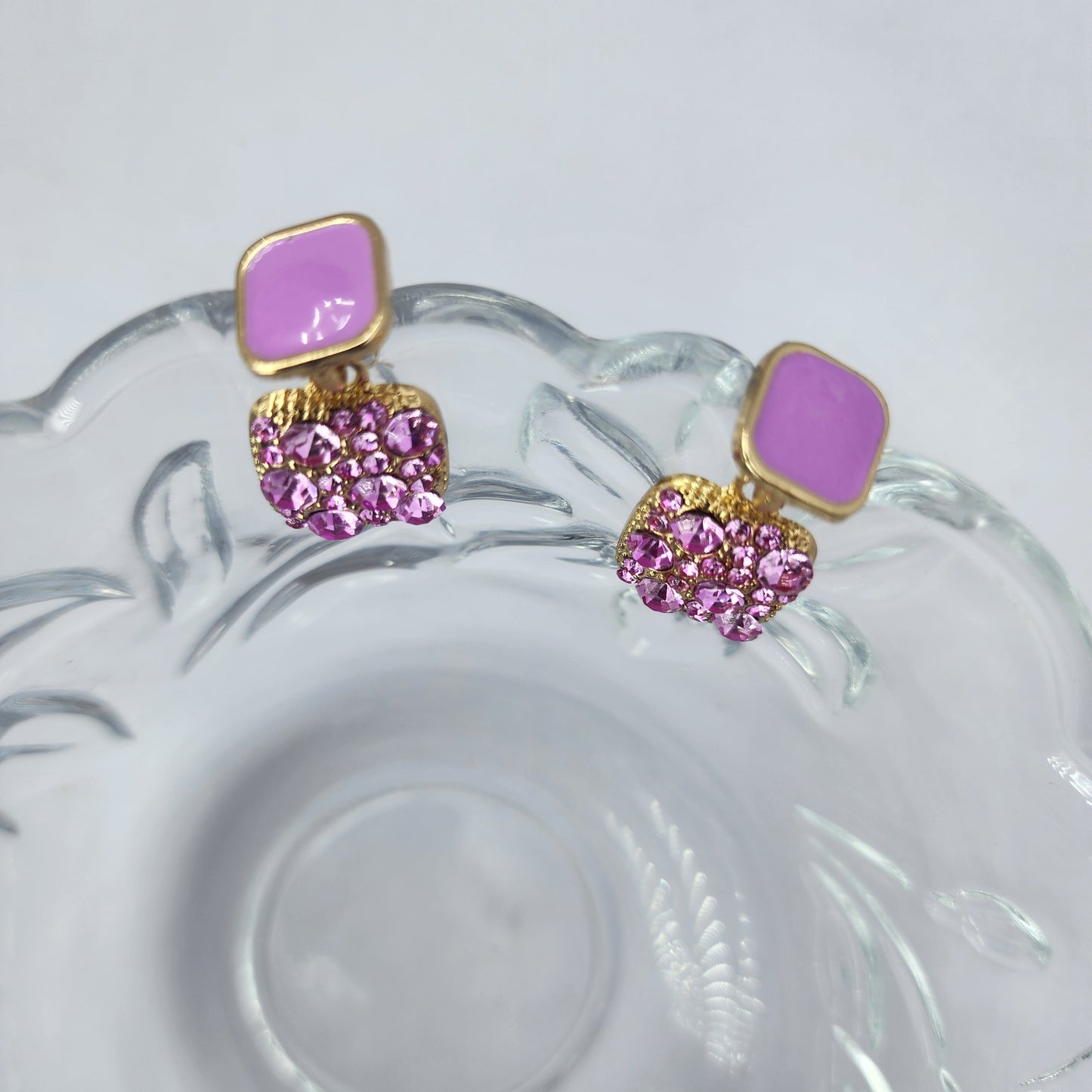 Pretty Purple Dangler - GoDazzle