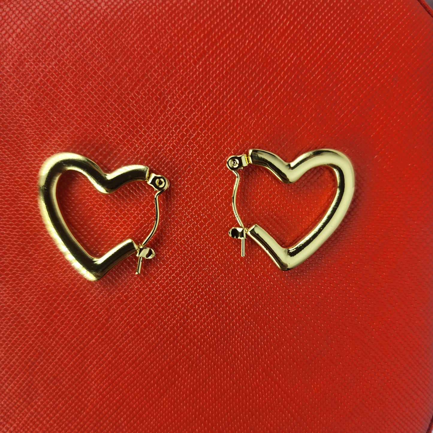 Golden Heart Dangler - GoDazzle