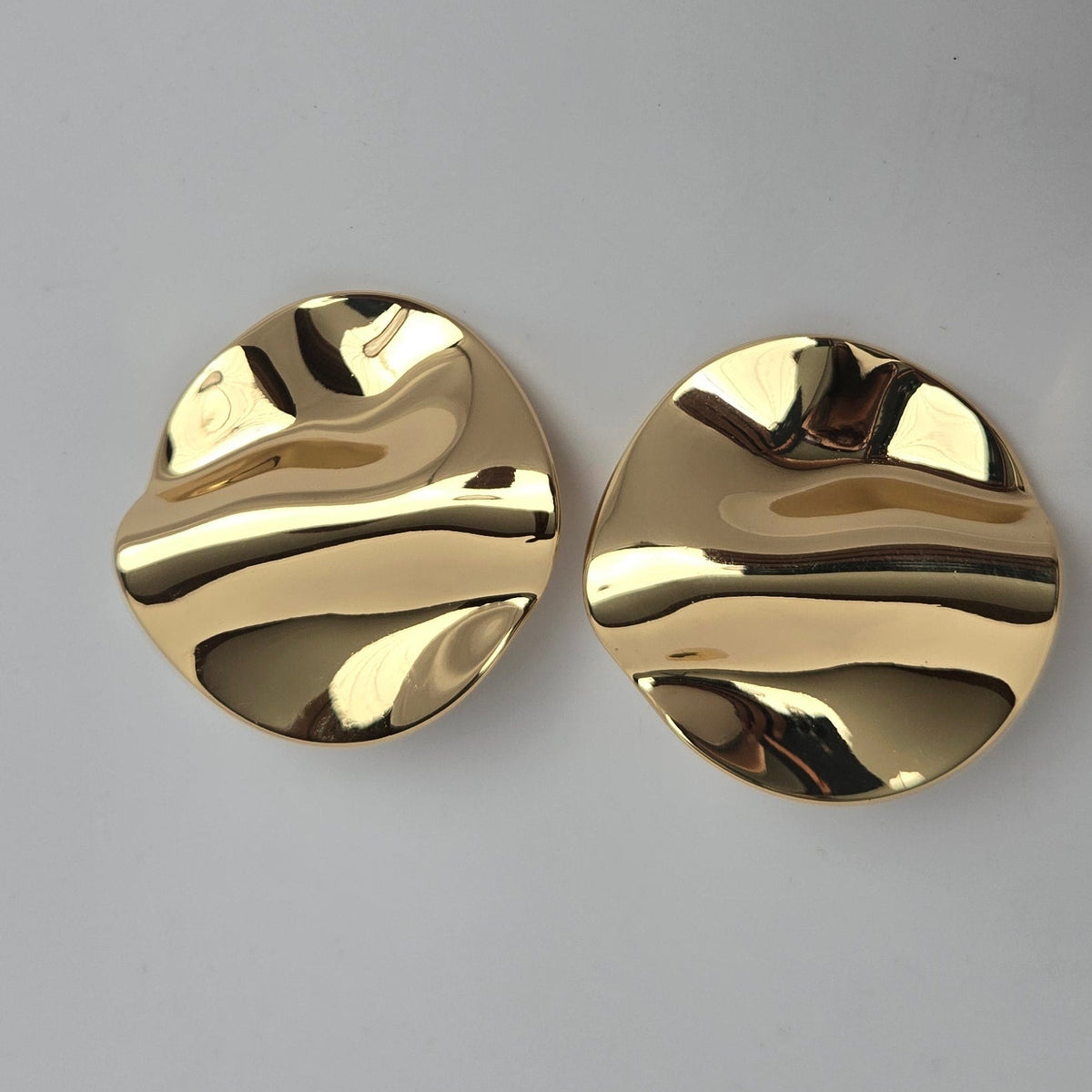 Feroza Studs - GoDazzle