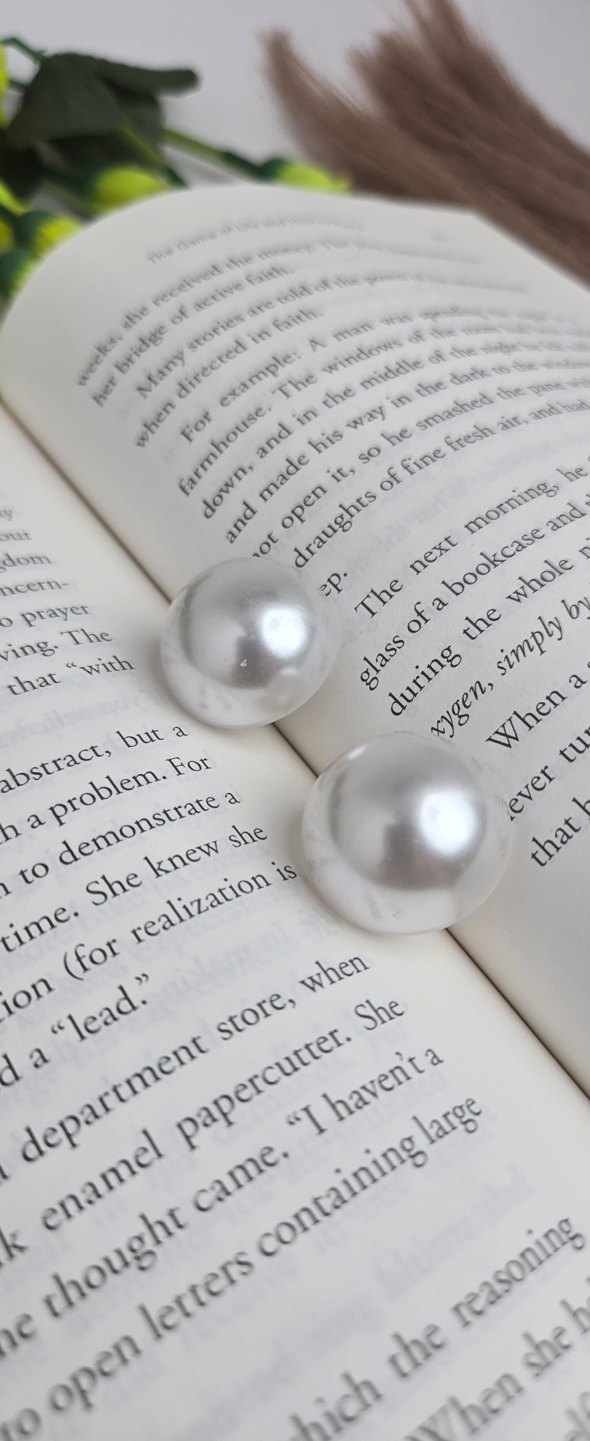 Big Pearl ear ring