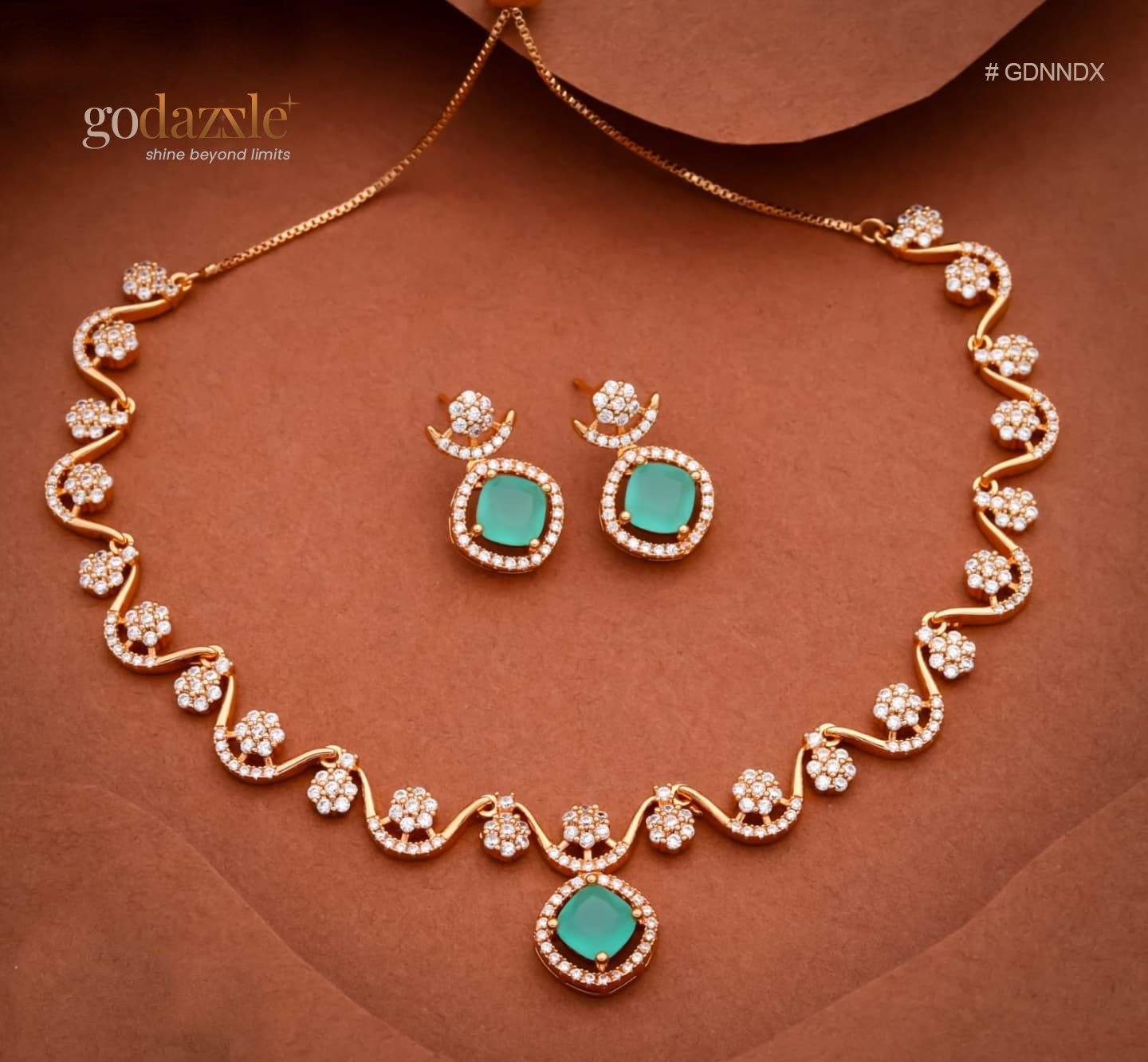 AD Set Roja - GoDazzle