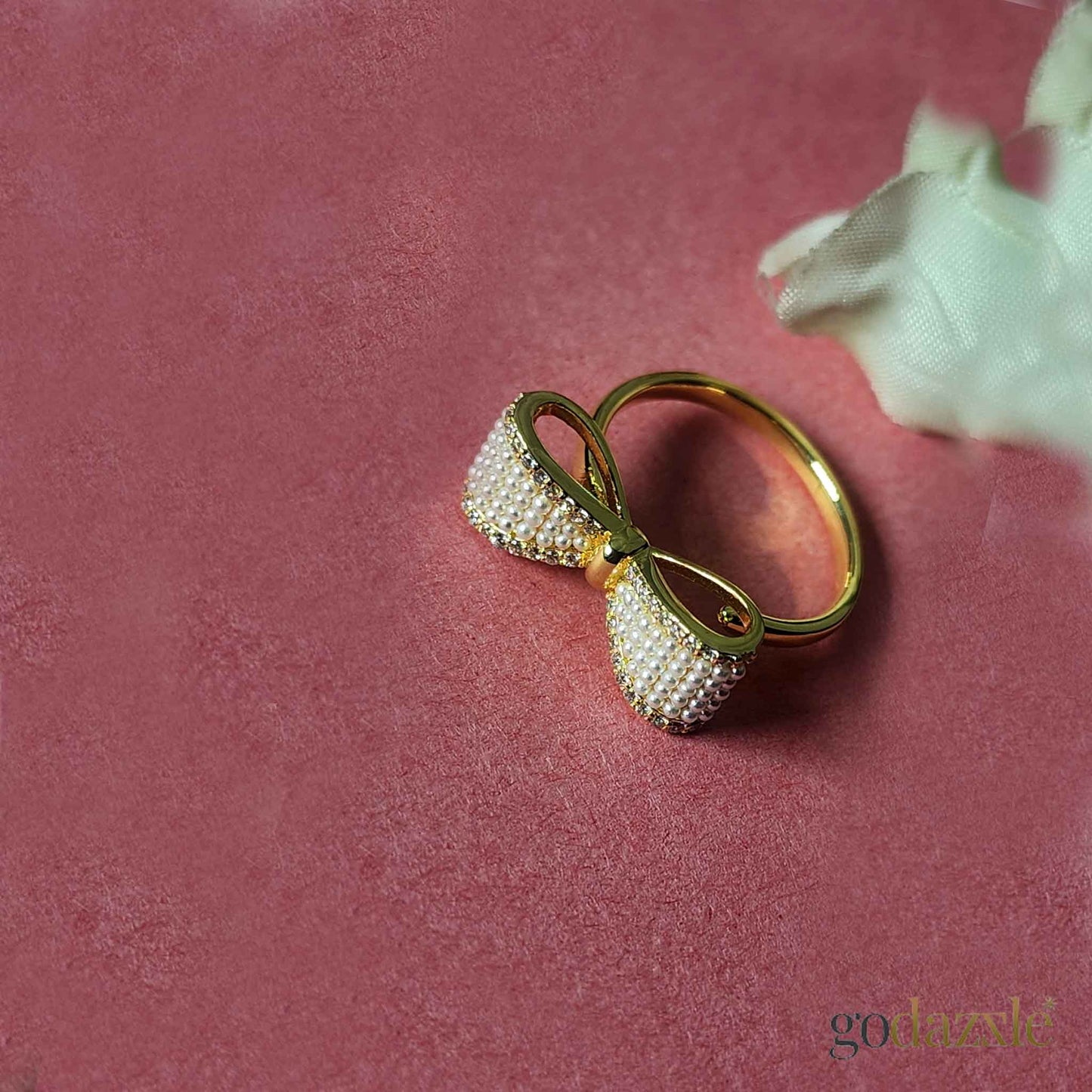 Amy Ring Bow - GoDazzle