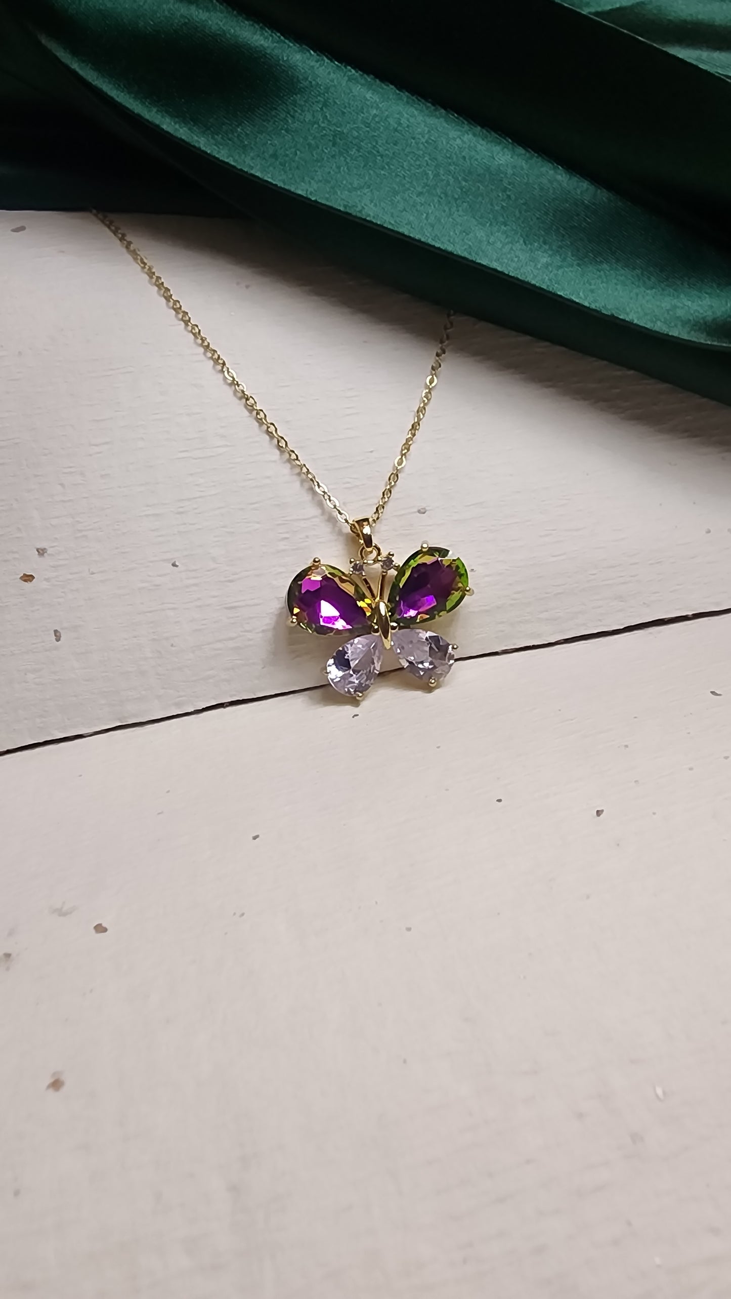 Butterfly Chain - GoDazzle