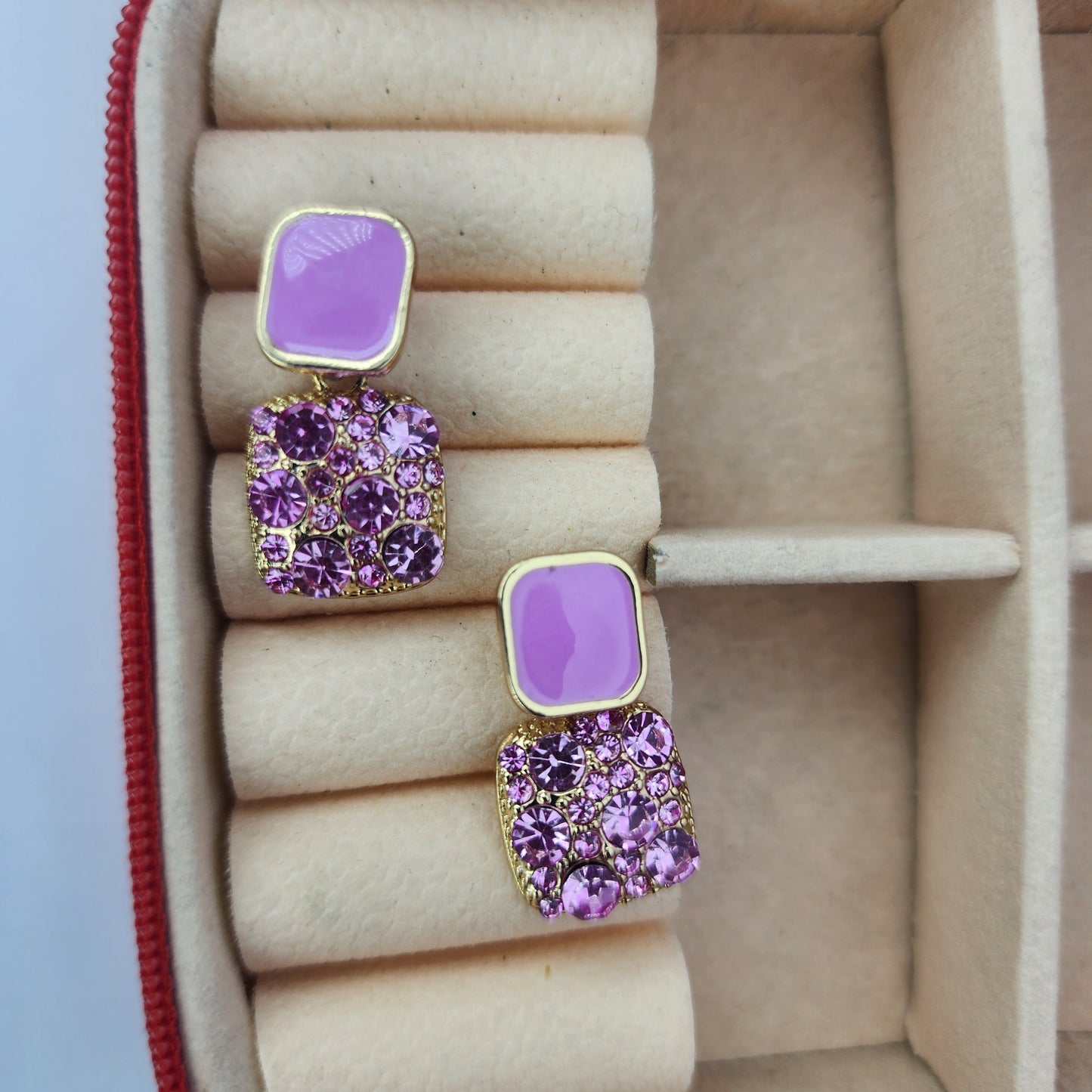 Pretty Purple Dangler - GoDazzle