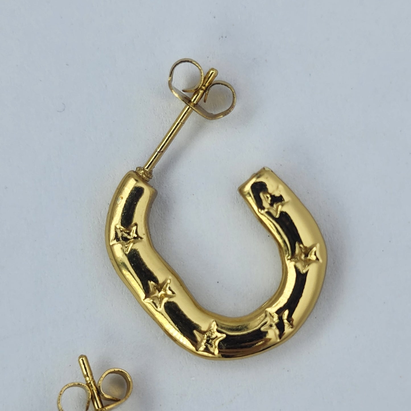 Amy Hoops - GoDazzle