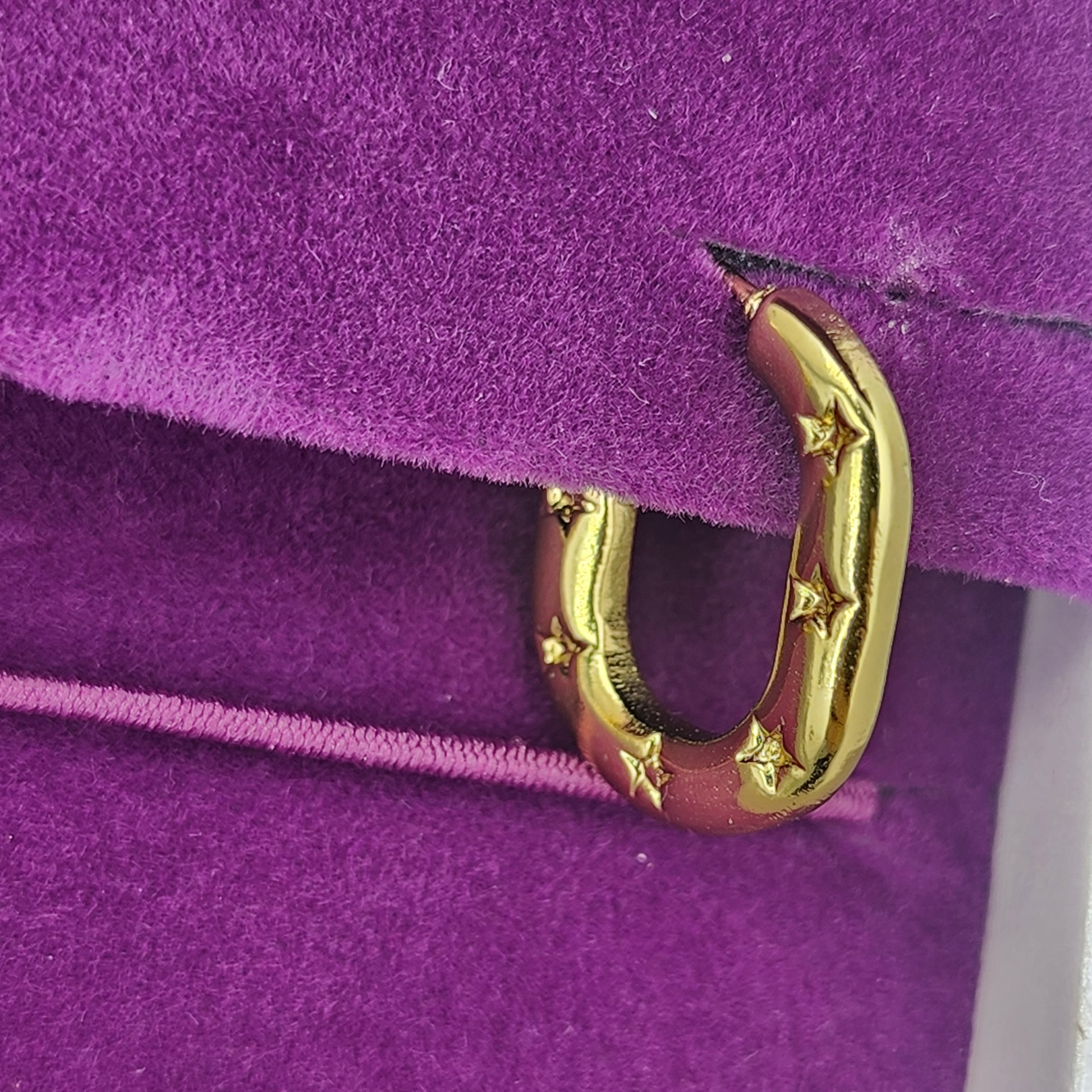 Amy Hoops - GoDazzle