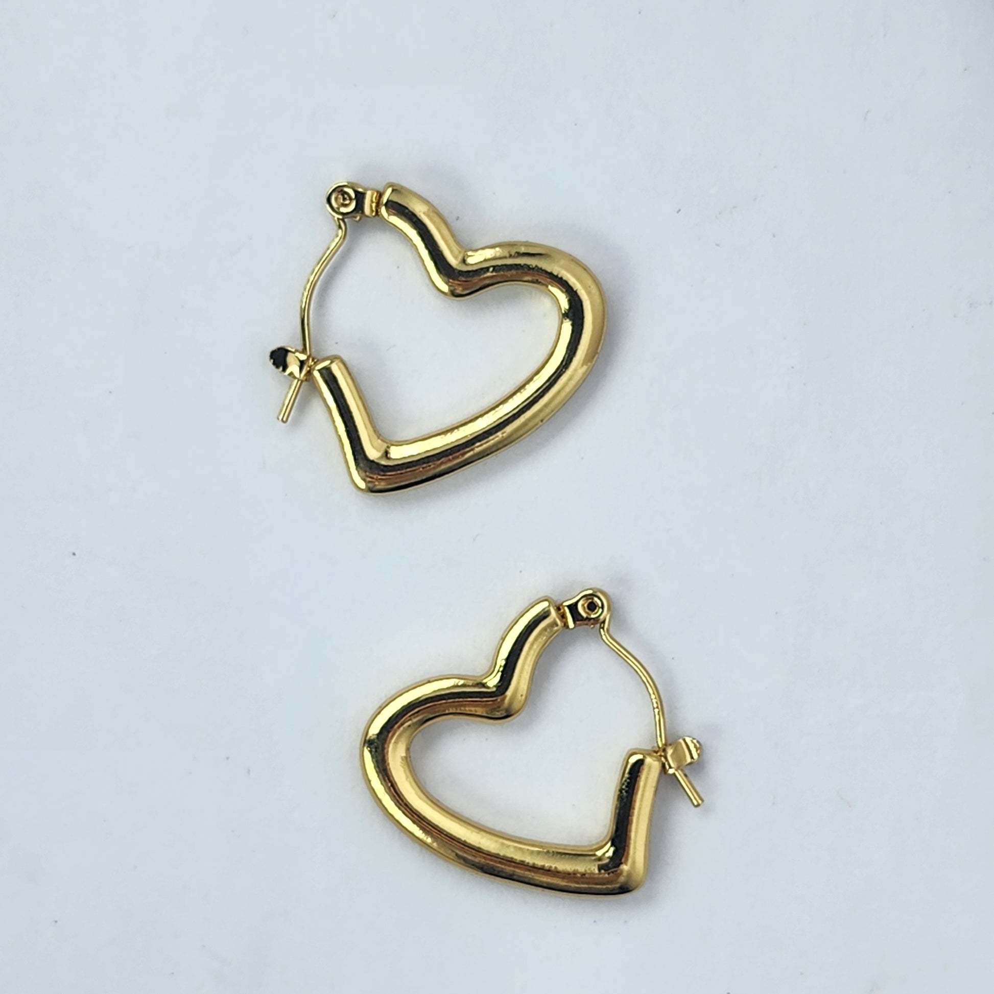 Golden Heart Dangler - GoDazzle