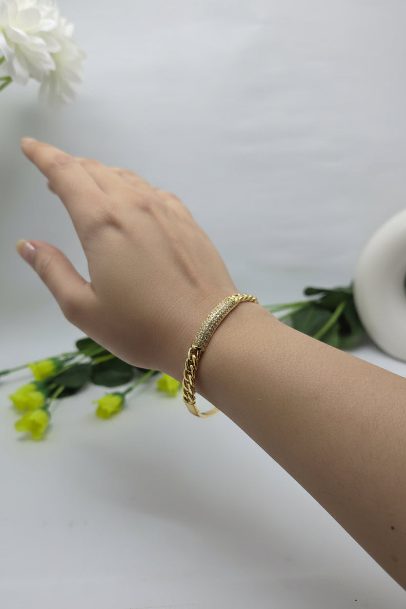 Love Loop Bracelet