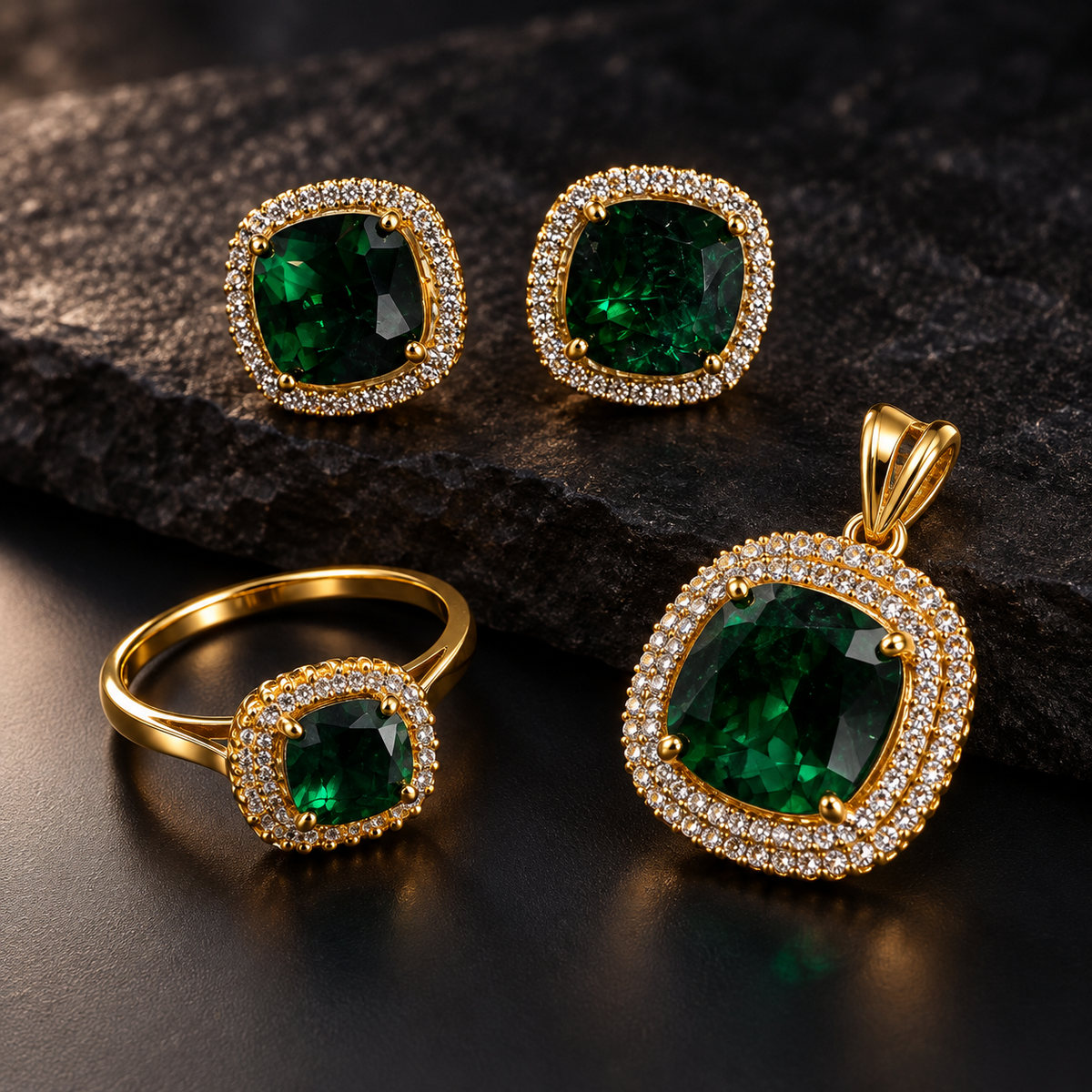 Elvani Pendant and Ring Set