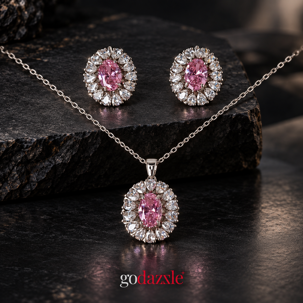 Krysta Pendant Set