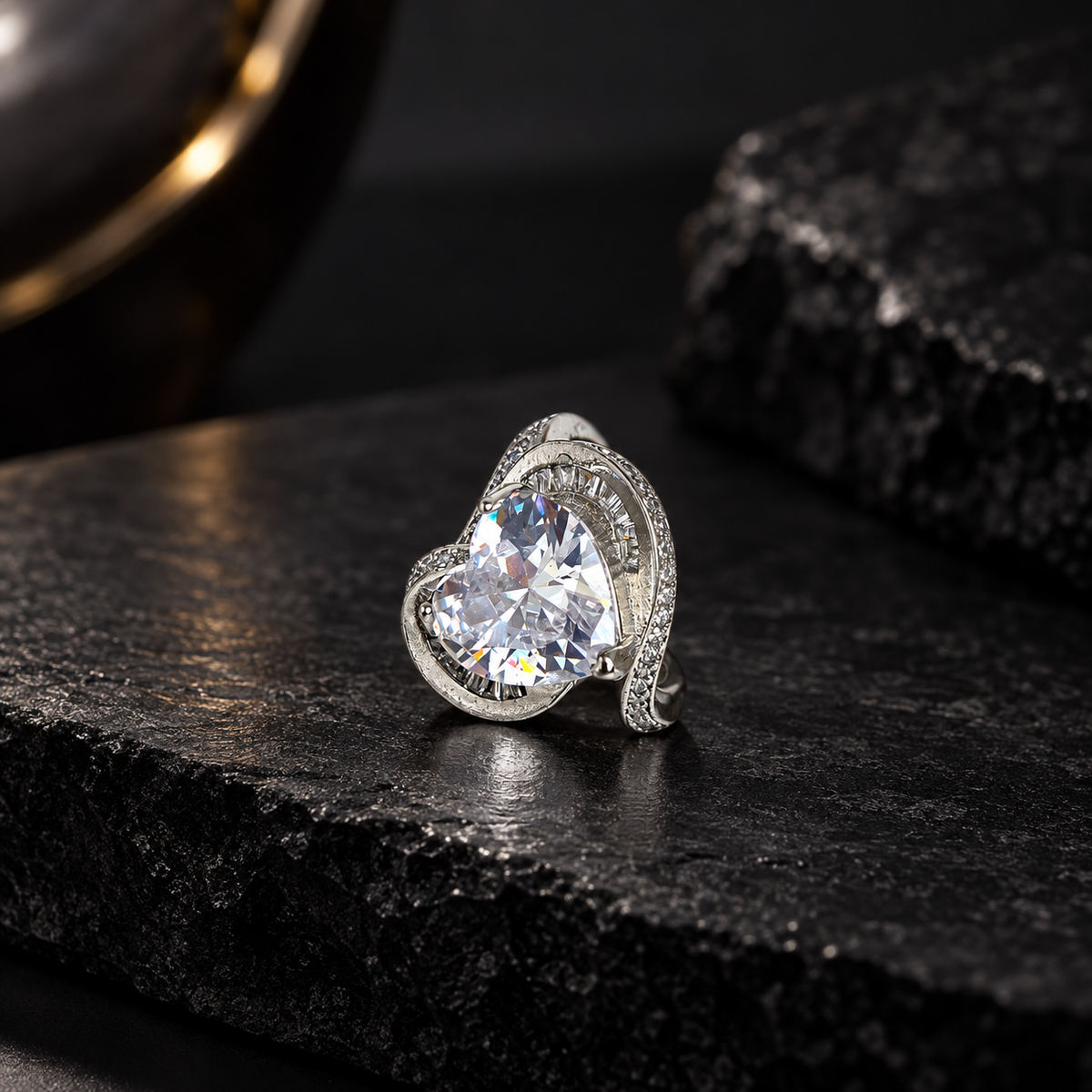 Infinity Halo Ring - GoDazzle