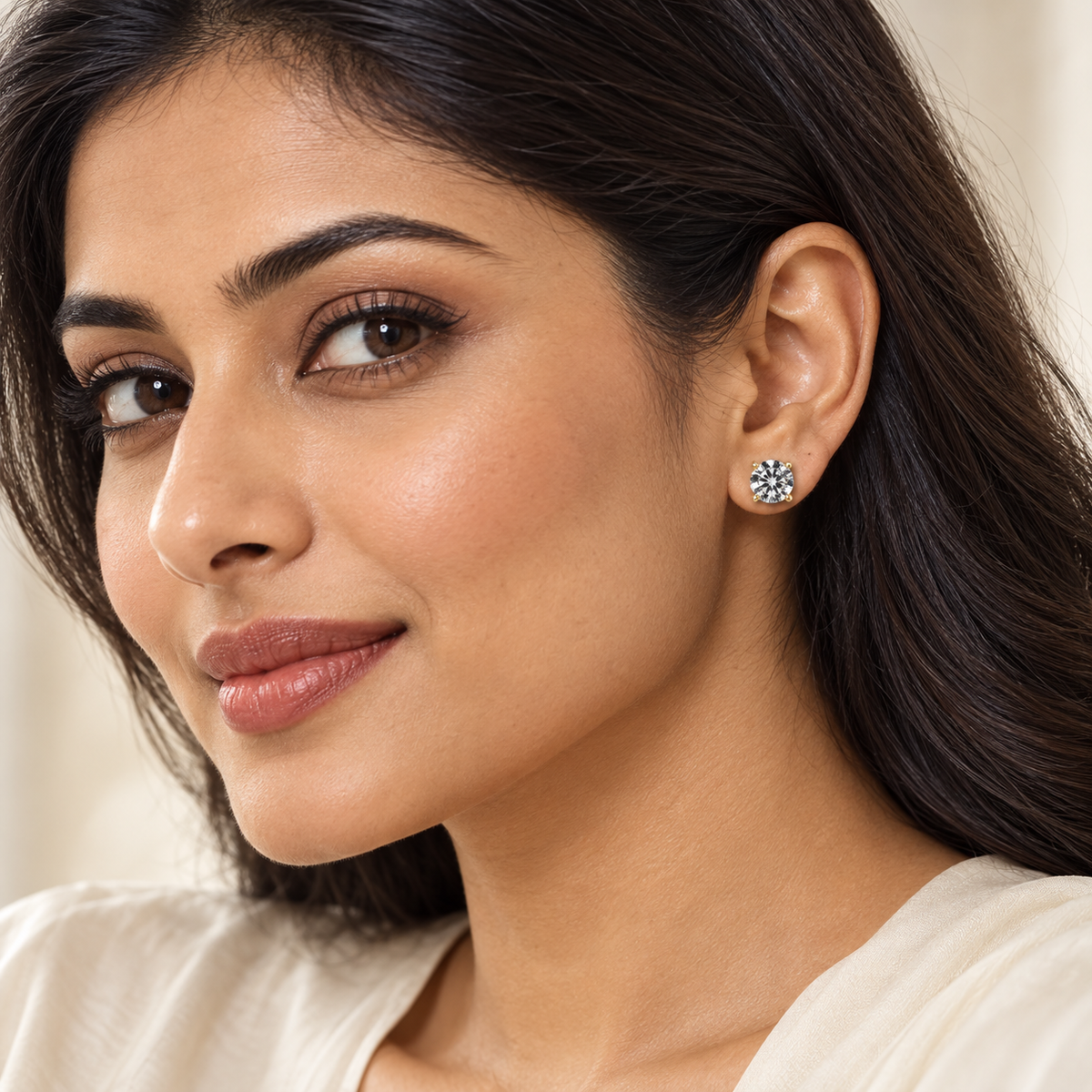 Luxe Diamond Studs - GoDazzle