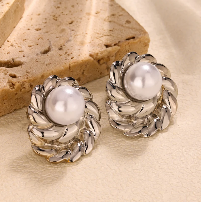 Pearl Silver earrings - GoDazzle