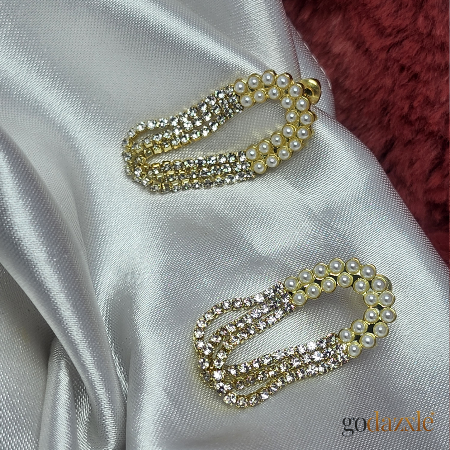 Pearl Golden AD Dangler - GoDazzle