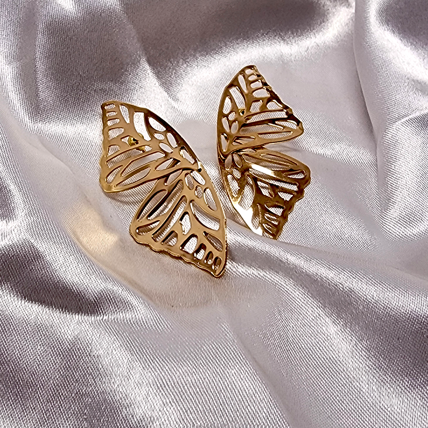Big Butterfly Earring - GoDazzle