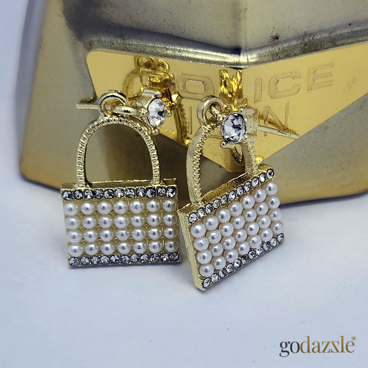 Lock Hanger Earring - GoDazzle