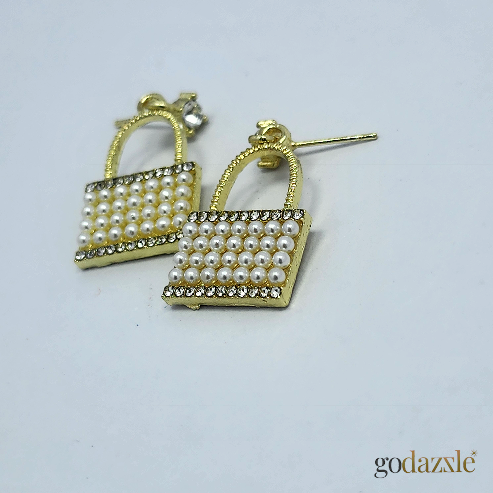 Lock Hanger Earring - GoDazzle