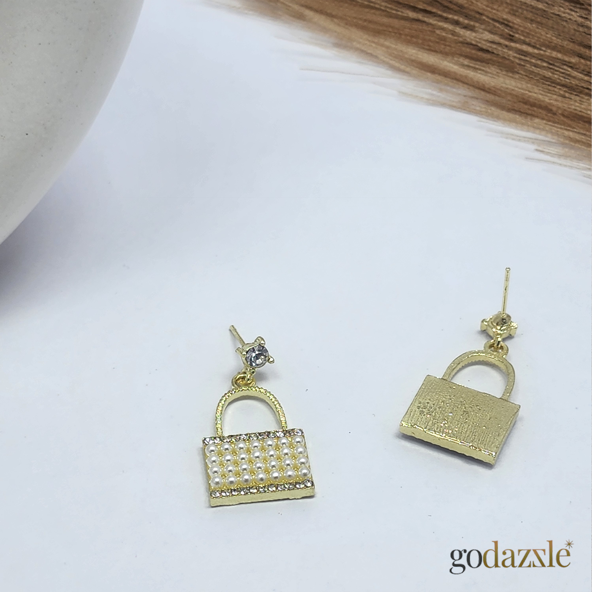 Lock Hanger Earring - GoDazzle