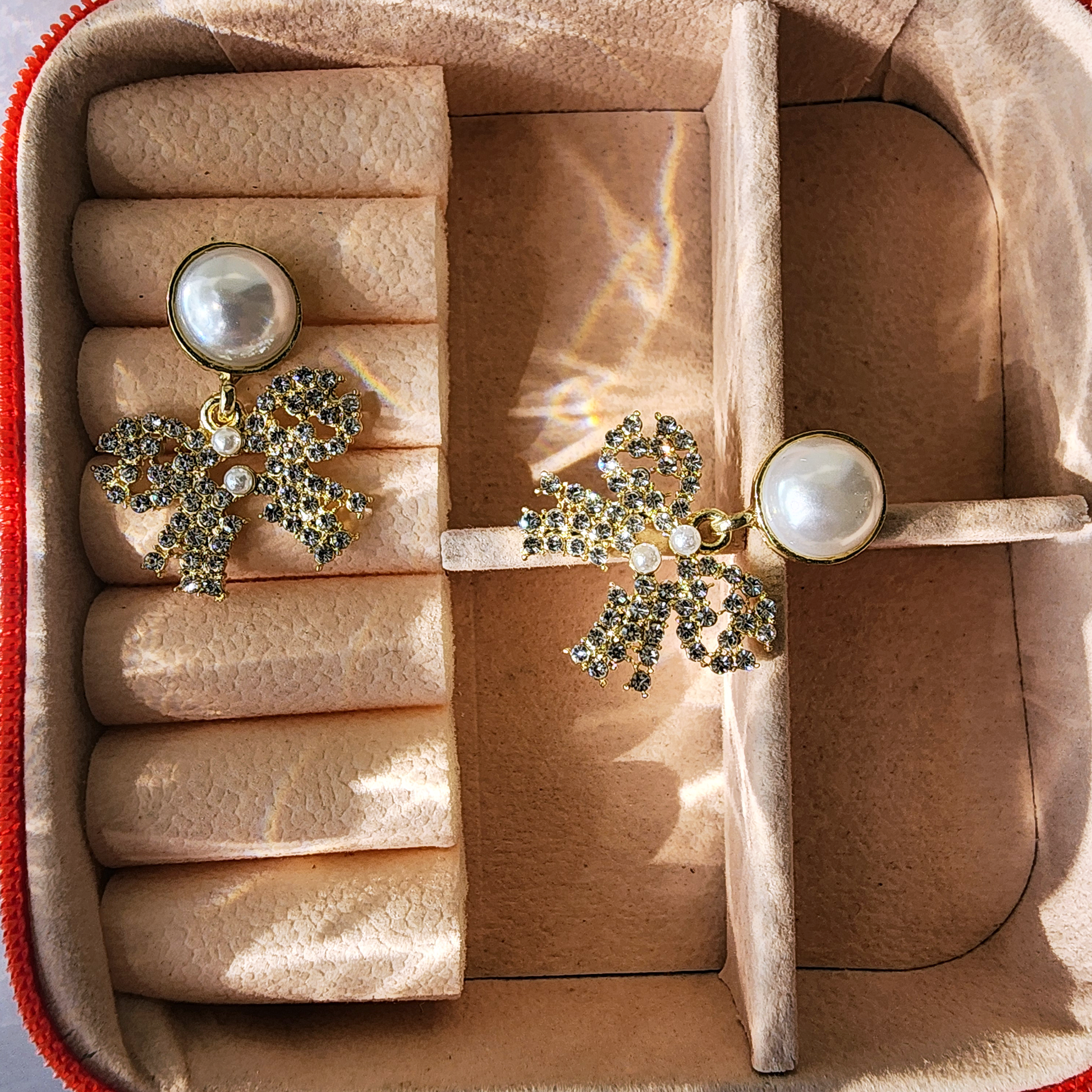 Pearlia Drop Earrings - GoDazzle