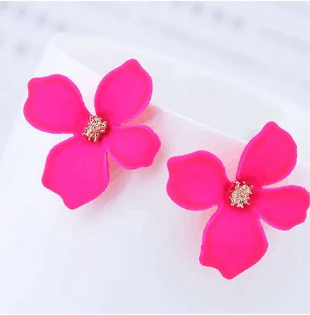 Flower Pink Studs - GoDazzle