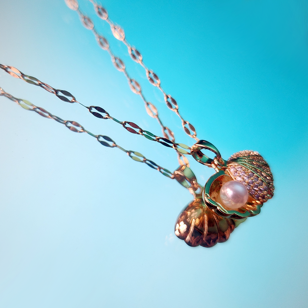 Secret Pearl Chain - GoDazzle